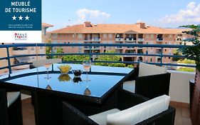 PORT-FREJUS, appartement 2 pièces, terrasse, climatisation