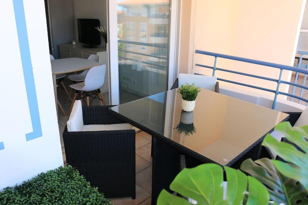 PORT-FREJUS, appartement 2 pièces, terrasse, climatisation Extérieur photo