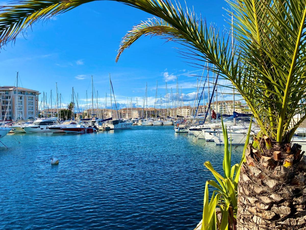 PORT-FREJUS, appartement 2 pièces, terrasse, climatisation Extérieur photo